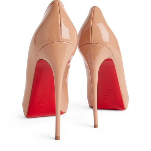 Christian louboutin classic and timeless. 5" - Picture 2 of 12